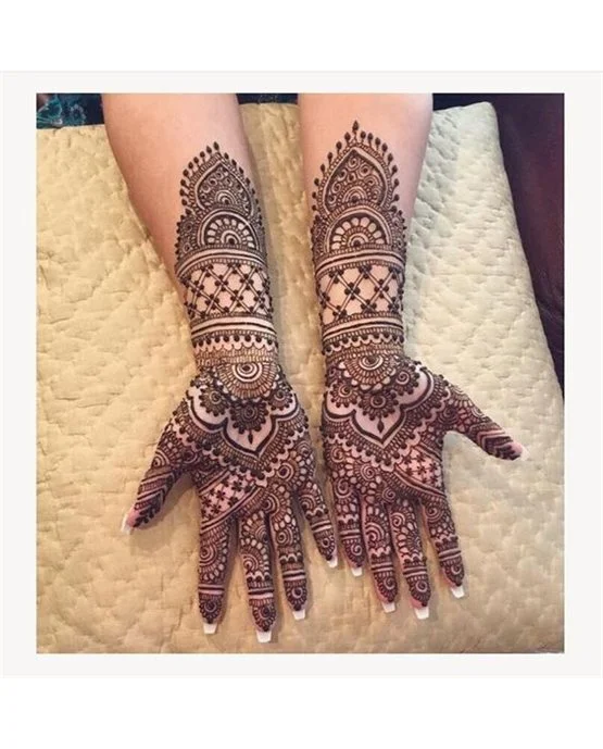 Ethnic Shade Simple Full Hand Mehndi Design Accent